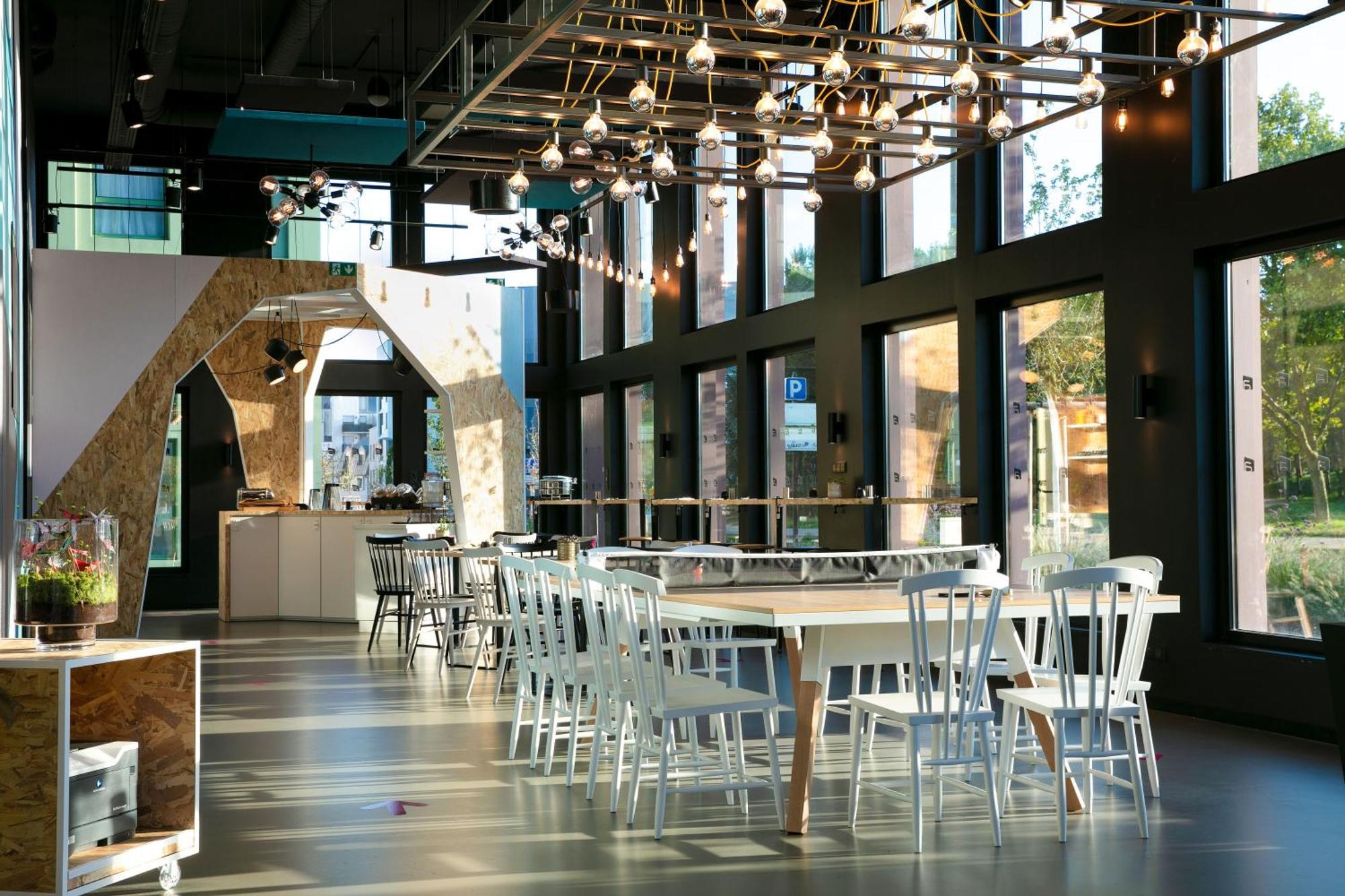 Aloft Strasbourg Etoile Hotel Exterior foto